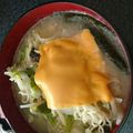 クックUL8OCM☆'s cooksnap of when they made シンプル まろやかチーズラーメン.