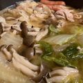 chiihochan's cooksnap of when they made 生姜醤油きのこつゆで　しゃぶしゃぶ鍋.