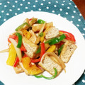 まぶたん's cooksnap of when they made 簡単★パプリカと厚揚げの炒め物.