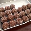 Nilmini's cooksnap of when they made 焼かないチョコレートオートミールクッキー.