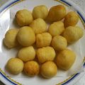 クックGB6431☆'s cooksnap of when they made 豆腐入りもちもちドーナツ.