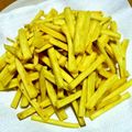 max4995's cooksnap of when they made 揚げるだけ☆さつまいもでフライドポテト.