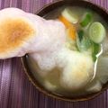 クックWTN1CE☆'s cooksnap of when they made 簡単！オカン流！ほんだし活用術のお雑煮.