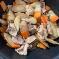 emk777's cooksnap of when they made 新ごぼうと三つ葉と牛肉のすき焼き風.