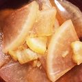 kananam's cooksnap of when they made 大根とさつまいもの味噌汁.