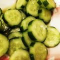 ハッピィ0730's cooksnap of when they made 梅こぶ茶で簡単！きゅうりの浅漬け.