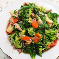 ｺｱﾗ's cooksnap of when they made こんにゃくと季節野菜のオイスター炒め.