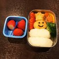 73こぅ's cooksnap of when they made お正月キャラ弁＊鏡もちミカン君♪.