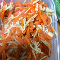 やーしー's cooksnap of when they made 簡単 人参えのきのきんぴら お弁当にも.