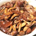 akichou's cooksnap of when they made 【簡単ごちそう】鶏肉の赤ワイン煮込み.