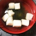 なーべーり's cooksnap of when they made わかめとはんぺんのお吸い物.
