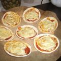 ネイサンペトリリ's cooksnap of when they made ギョーザDEピザ☆☆.