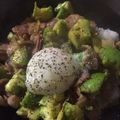 オールボン's cooksnap of when they made アボカドベーコン丼with温泉卵.