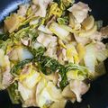 hd104's cooksnap of when they made 豚バラ大根風？白菜もいれちゃえ！.