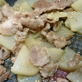 湊ひぃろ's cooksnap of when they made 大根と豚肉の炒め煮☆.