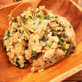 komugiko4's cooksnap of when they made カブの葉と茗荷、桜海老の焦がし醤油焼き飯.