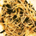 パッシーユ's cooksnap of when they made 超簡単お手軽・もやしとワカメのおひたし風.
