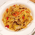 puti0612's cooksnap of when they made オイソースで♪旨みたっぷり焼きうどん.