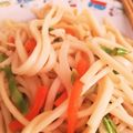yukksmi's cooksnap of when they made ランチに♪乾麺で焼うどん♪.