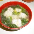白いぐれーぷ's cooksnap of when they made 〖鶏団子とほうれん草のヘルシースープ〗.
