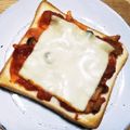 カプチーナ！'s cooksnap of when they made 残り物トマトソースでも豪華☆朝食トースト.