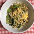 すぎすぎばぁ's cooksnap of when they made 簡単♪豚もやしのピリ辛オイソイ炒め.