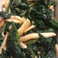 どーりどり's cooksnap of when they made 【鉄分】ほうれん草としめじのマヨ炒め.