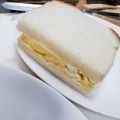 kotohime00's cooksnap of when they made 朝食に！端まで美味しい♡オムレツサンド.