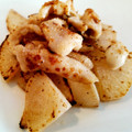 ☆熊八☆'s cooksnap of when they made 鶏皮焼き大根♪塩で♪簡単シンプル！.