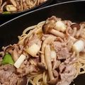 べこはぺこぺこ's cooksnap of when they made 豚肉とキノコの和風パスタ.