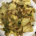食べまくり's cooksnap of when they made 鶏むね肉とキャベツのカレーマヨ炒め♪.