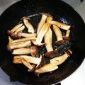 500k's cooksnap of when they made シンプルしめじバター醤油炒め♪.
