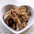 まこさんど's cooksnap of when they made 旬鮮♪　ちりめんじゃこと舞茸の黒酢炒め.