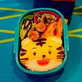 こもも0613's cooksnap of when they made キャラ弁☆簡単飾り切りウインナーの花.