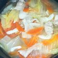 ピニヨ's cooksnap of when they made 白菜と豚肉の”かんたん”ニンニクスープ.