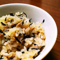 みかん2017's cooksnap of when they made 定番＊ツナとひじき炊き込みごはん覚え書.