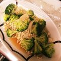 chamamaz's cooksnap of when they made ブロッコリーとえのきのレンジ蒸し.