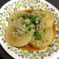 YUKIKI☆'s cooksnap of when they made 大根の柔らか煮とろろ昆布乗せ.