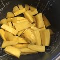 おにぎりちゃんママ's cooksnap of when they made 手づかみ離乳食★さつまいもと林檎の炊飯器.