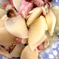はに333's cooksnap of when they made 時短簡単♪大根とベーコンの白だし酒蒸し.
