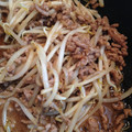 白坂こばめ's cooksnap of when they made 簡単！節約シャッキリもやしの肉そぼろ炒め.