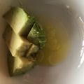 クックC2GECR☆'s cooksnap of when they made 簡単アボカドおつまみ.