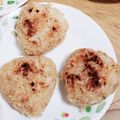 toeru's cooksnap of when they made フライパンで簡単焼おにぎり.