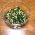 まぁやん☆もりもり5's cooksnap of when they made セロリの葉っぱのふりかけ.