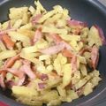 なおころピッコロ's cooksnap of when they made ＊お弁当に♪さつまいもベーコン炒め＊.