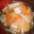 ムーミン☆ママ's cooksnap of when they made 白菜とエノキのお味噌汁.