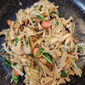 KENERISA's cooksnap of when they made きのこたちのコンソメ炒め.