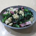 ラリー＆サラ's cooksnap of when they made 春菊を子供に食べてもらう簡単炒め.