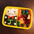suzukey's cooksnap of when they made 簡単＊キャラ弁『デッキー』.