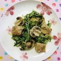 チェックのミニくま's cooksnap of when they made 鶏肉と水菜のバター醤油炒め(*^^)v.